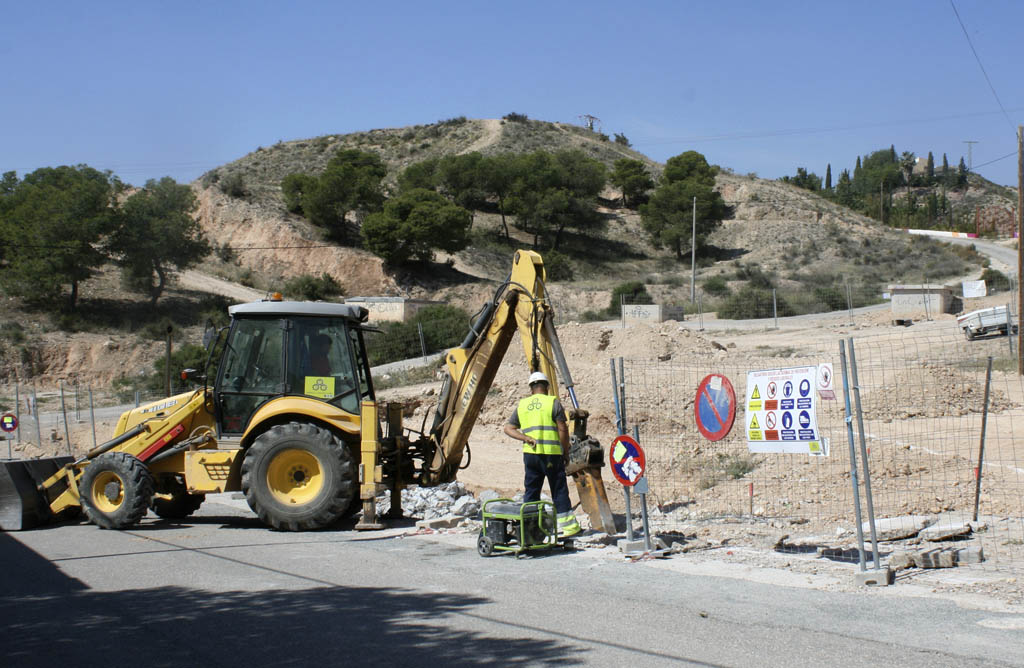 Comienza la construcción de un nuevo parque frente al colegio San José